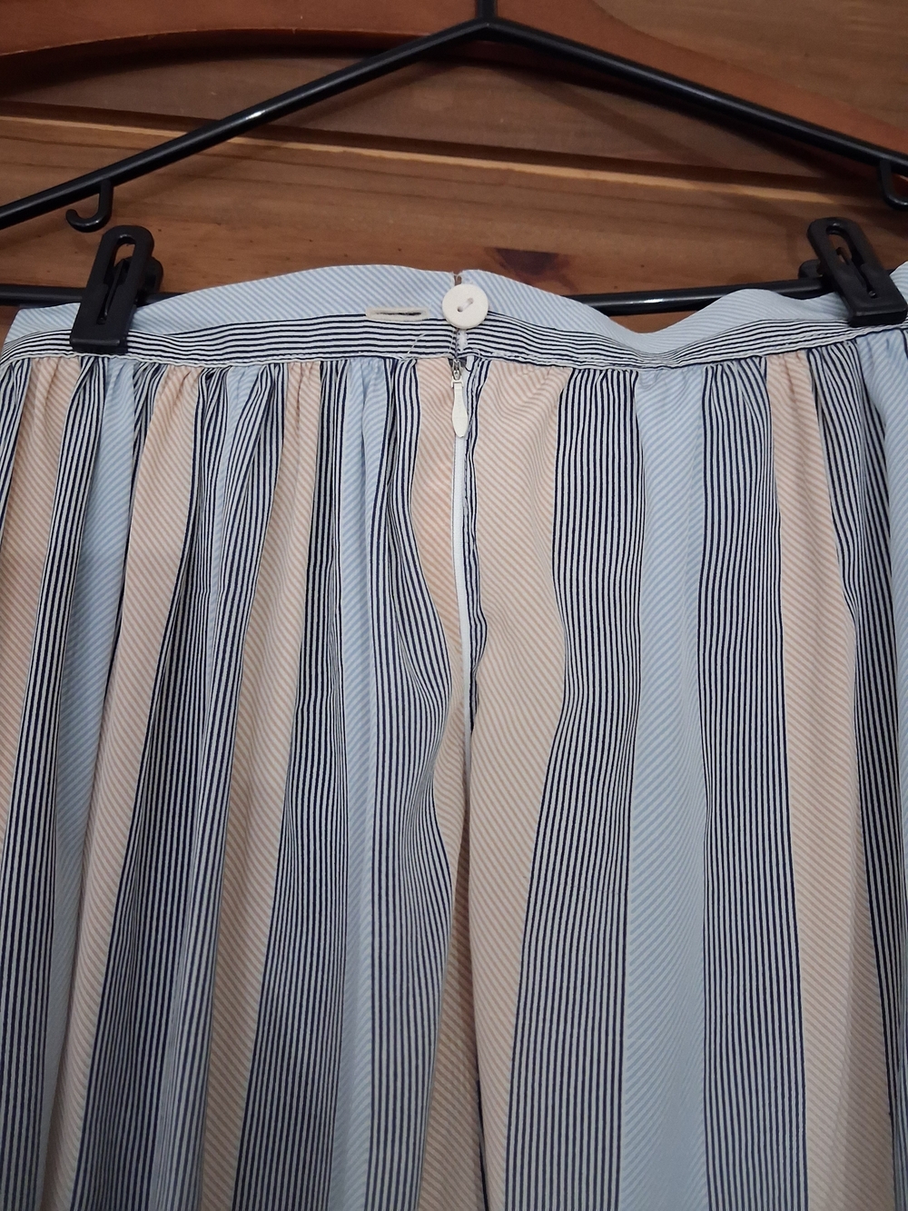 Vintage St Micheal Maxi Skirt Pleated Blue and Cream Striped Maxi Skirt - Picture 3 of 10